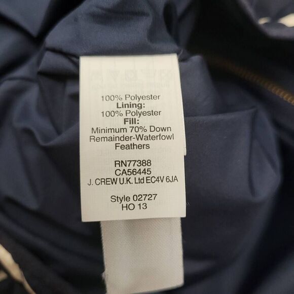 J.Crew Excursion Quilted Puffer Vest Sz M Striped Navy Blue White Full Zip Prepp - Picture 4 of 7